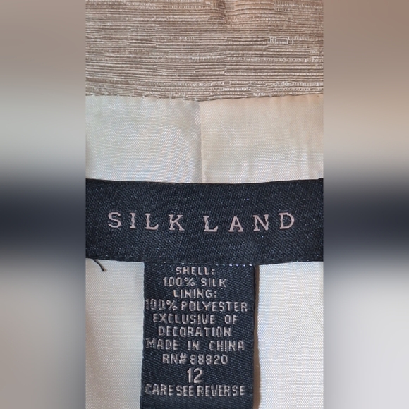 SILK LAND 100% Silk Light Brown Floral Embroidered Blazer - Picture 11 of 11